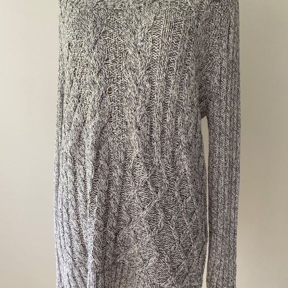 *RARE* EXPRESS Grey Knit Turtle-Neck Sweater SZ L - Picture 3 of 4